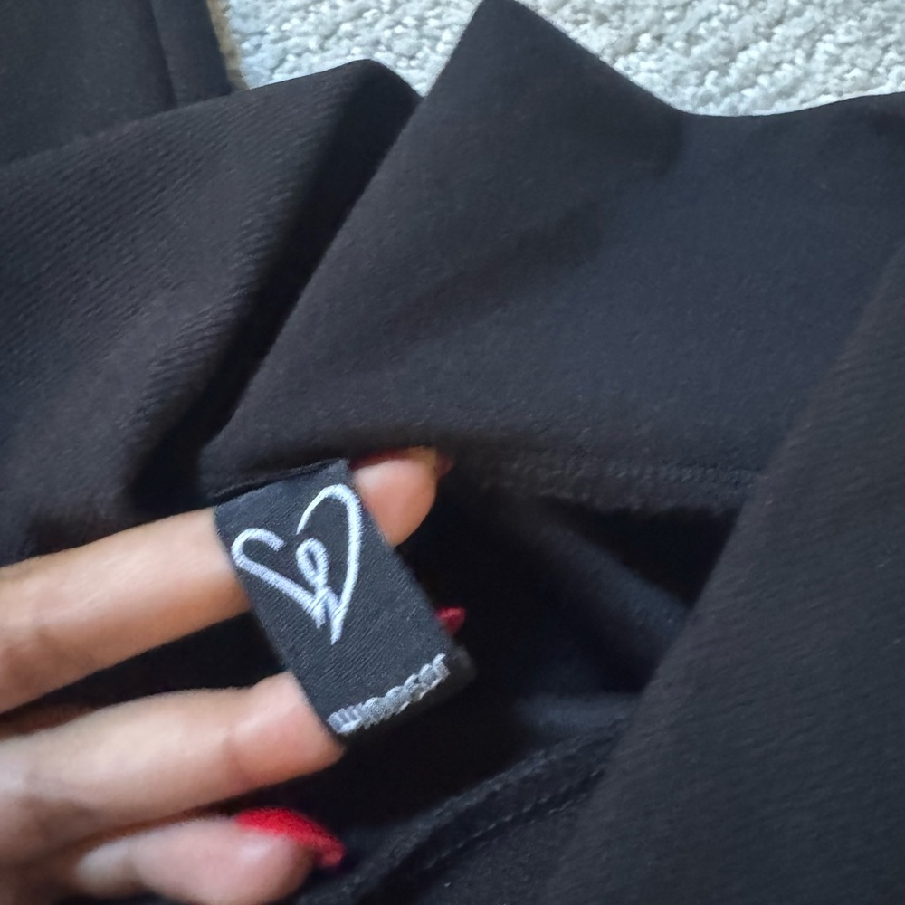 Windsor Black Skinny Pants with Tie Waist - Picture 2 of 4